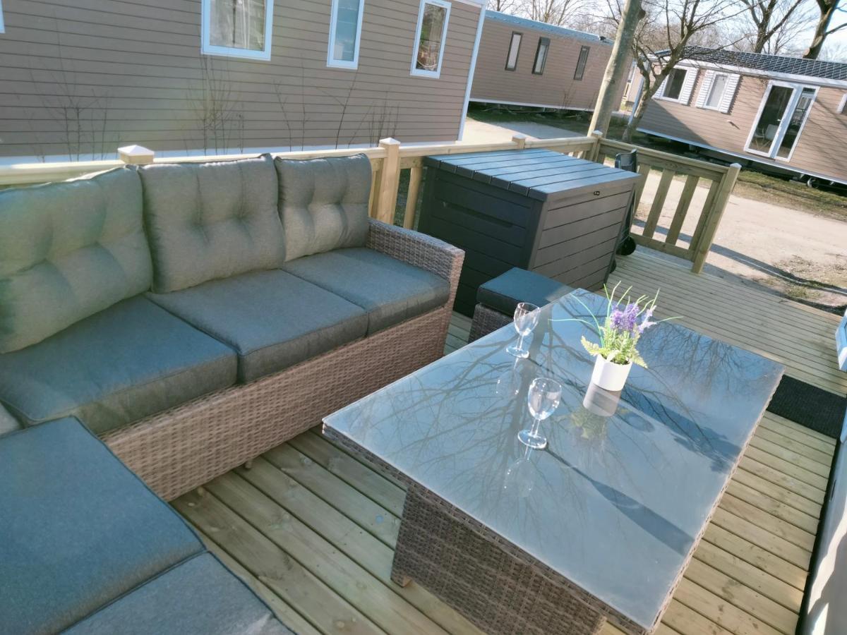 BJ Chalets: Luxe Family-Friendly Chalet at Lauwersoog Exterior photo